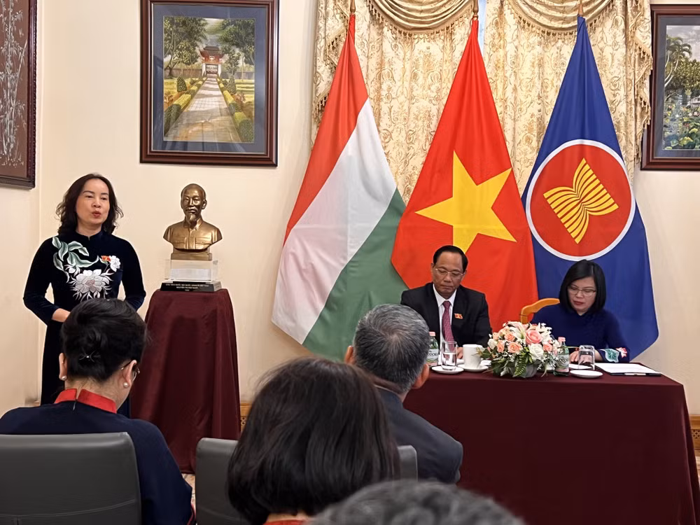 La Loi foncière (amendée) illustre la politique équitable de l'État envers les Vietnamiens à l'étranger ảnh 1
