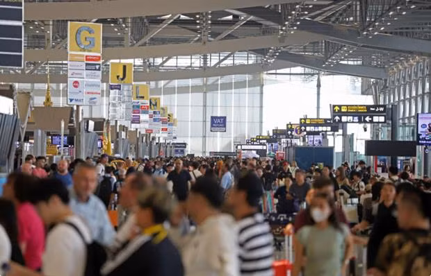 La Thaïlande reconsidère la taxe touristique ảnh 1