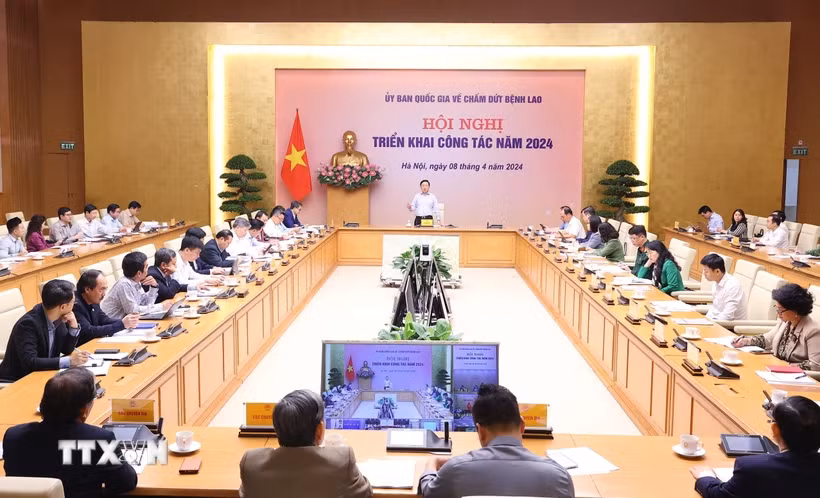 Le vice-PM Trân Hông Ha exhorte à couvrir tous les patients tuberculeux avec l'assurance maladie ảnh 1