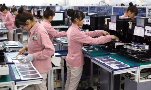 Le Vietnam perçoit 8,6 milliards de dollars de la fabrication de marchandises pour l’étranger ảnh 1