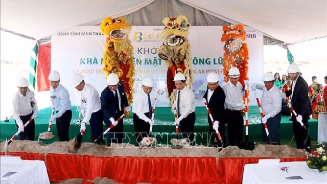 Binh Thuân : Mise en chantier de la centrale solaire de Sông Luy 1 ảnh 1