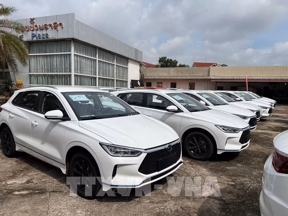 La demande de véhicules électriques augmente au Laos ảnh 1