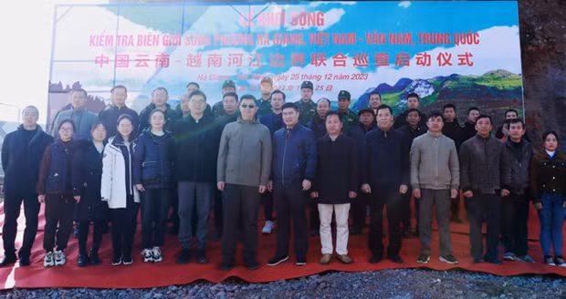 Hà Giang et le Yunnan chinoise organisent une inspection frontalière conjointe ảnh 1