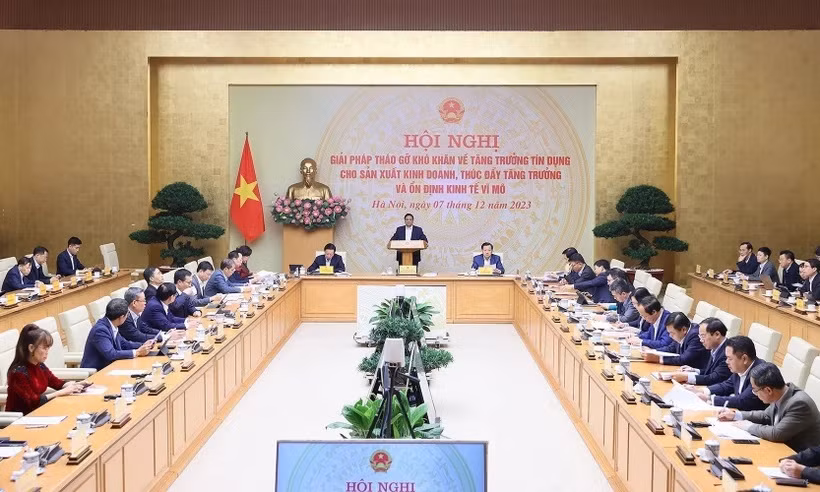 Le PM préside une conférence sur la résolution des difficultés liées à la croissance du crédit ảnh 1