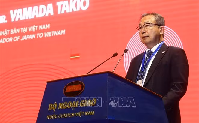 Le Vietnam est un partenaire important dans la diplomatie japonaise ảnh 1