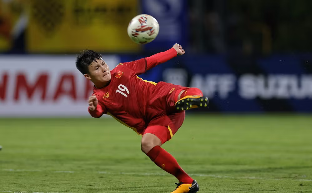 Coupe AFF Suzuki 2020: le Vietnam est en tête du Groupe B, après sa victoire 3-0 sur la Malaisie ảnh 1