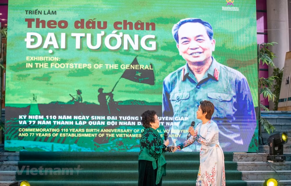 De nombreuses activités pour célébrer le 110e anniversaire de la naissance du général Vo Nguyên Giap ảnh 3