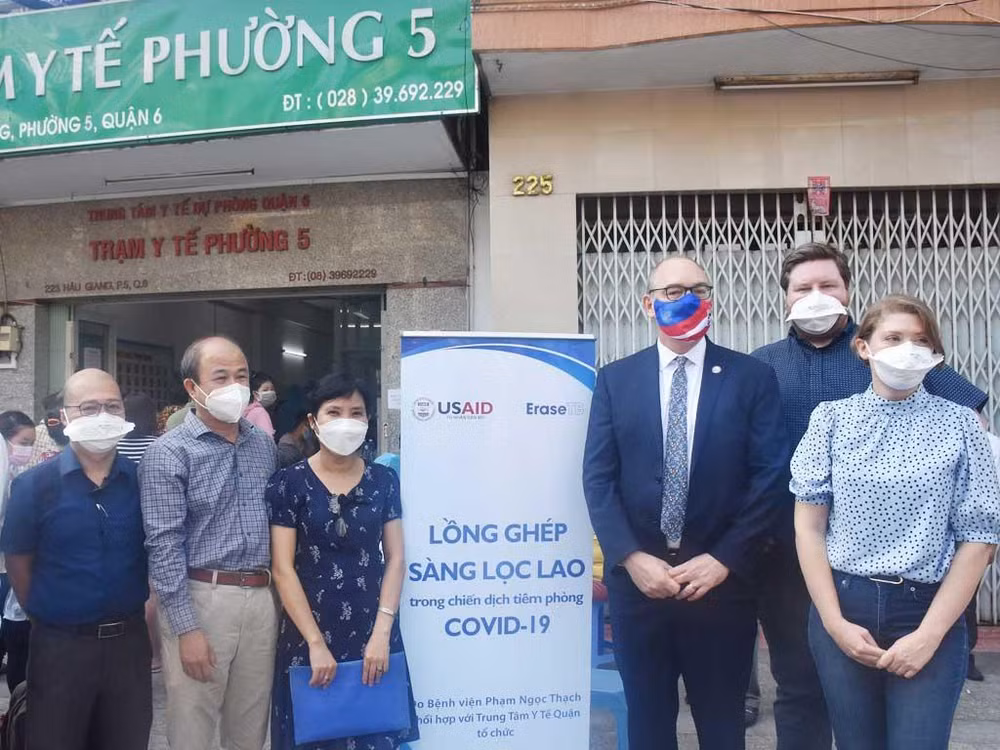 Les Etats-Unis assistent la radiographie pulmonaire à Ho Chi Minh-Ville ảnh 1
