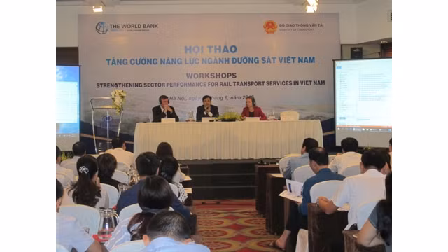 La BM suggère des scénarios pour le développement des chemins de fer du Vietnam ảnh 1