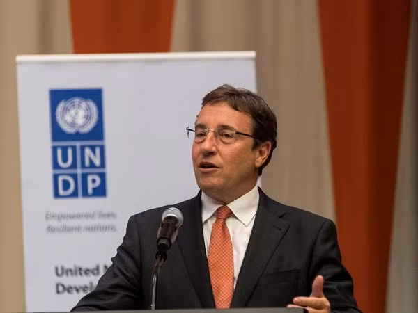 L’Administrateur du PNUD Achim Steiner visite le Vietnam ảnh 1