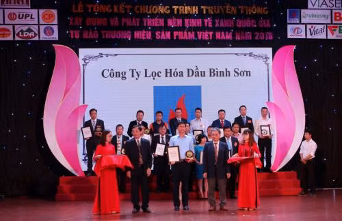La société de raffinage Binh Son obtient un prix pour l'usine écologique de 2018 ảnh 1