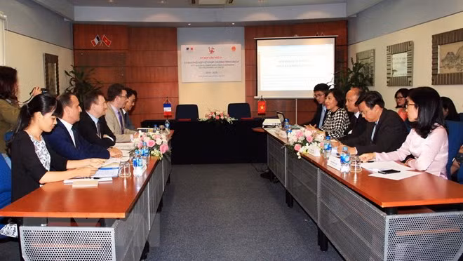Renforcement de la coopération culturelle entre le Vietnam et la France ảnh 1