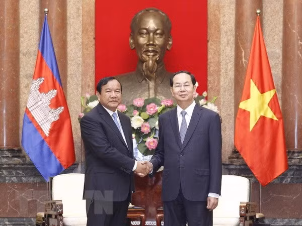 Le président Trân Dai Quang reçoit le ministre cambodgien des Affaires étrangères ảnh 1