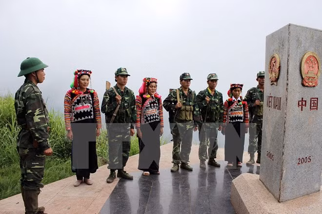 Lao Cai et Yunnan (Chine) effectuent des patrouilles communes ảnh 1
