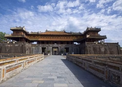 Découvrez le top 4 des sites les plus célèbres de Huê ảnh 5