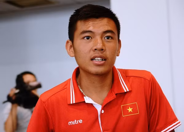 Le tennisman Ly Hoang Nam à la 662e place mondial ảnh 1