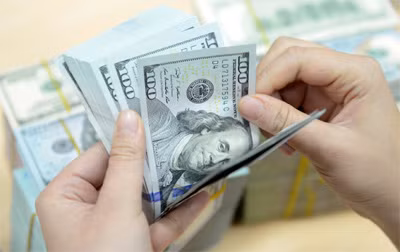 La BEV annonce le taux central de change VND/USD ảnh 1