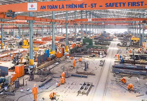 COVID-19 : efforts pour éviter la rupture de la chaîne de production ảnh 1