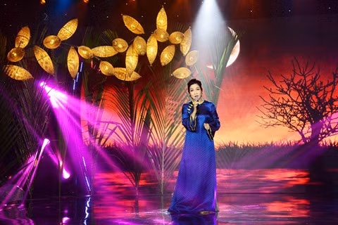 Programme artistique "La mère est amour" : honorer l'amour d'une mère ảnh 1 Programme artistique "La mère est amour" : honorer l'amour d'une mère ảnh 1