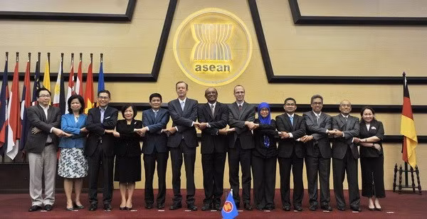 L'ASEAN et l'Allemagne discutent des mesures pour intensifier leurs relations ảnh 1