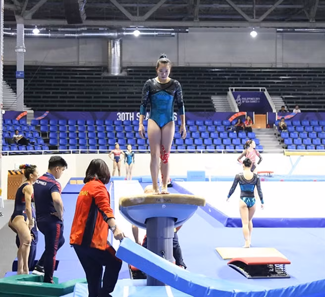 Le Vietnam aux Championnats du monde de gymnastique artistique 2021 ảnh 1