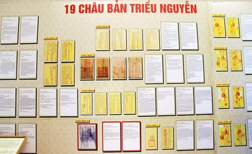 Préservation et valorisation du patrimoine «châu ban» de la dynastie des Nguyên ảnh 2