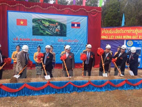 Le Vietnam soutient l’agriculture et la sylviculture du Laos ảnh 1