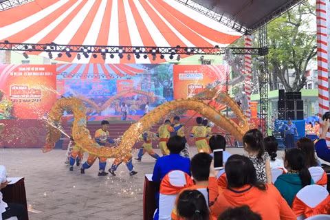 Clôture du Festival de danse des licornes-lions-dragons ảnh 2