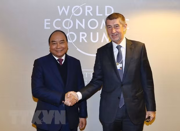 Approfondir les relations d’amitié traditionnelles Vietnam-R. tchèque ảnh 1