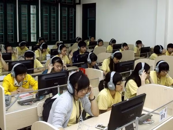 Application des technologies dans l’apprentissage et l’enseignement des langues étrangères ảnh 1