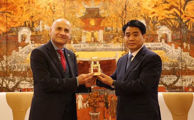 Hanoï est prêt à promouvoir la coopération avec l’Italie ảnh 1