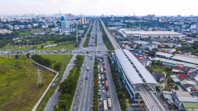 Ho Chi Minh-Ville : près de 71.000 milliards de dongs d'investissement public en 2023 ảnh 1 Ho Chi Minh-Ville : près de 71.000 milliards de dongs d'investissement public en 2023 ảnh 1