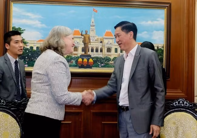 Ho Chi Minh-Ville et les États-Unis coopèrent dans la construction d’une ville intelligente ảnh 1