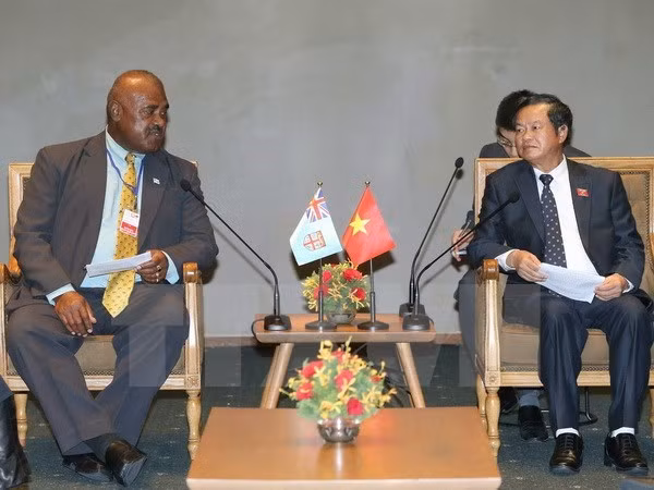 Le Vietnam est prêt à partager des expériences législatives avec la République des Fidji ảnh 1