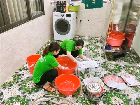 Face au COVID-19, les aide-ménagères fuient la capitale ảnh 1