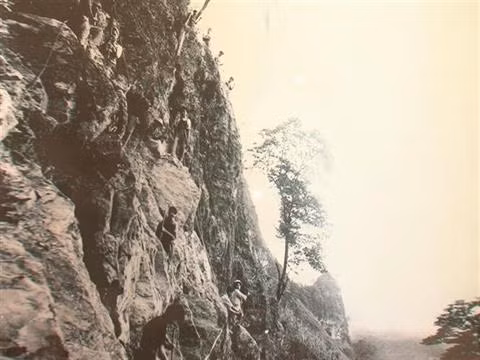 La route légendaire du bonheur dans la province de Hà Giang ảnh 1