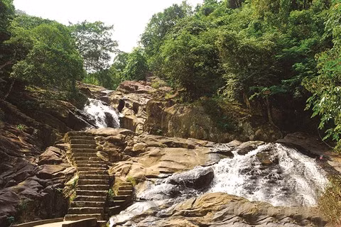 Suôi Mo, un rendez-vous avec l’histoire ảnh 1