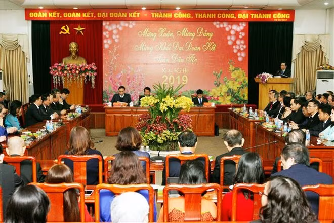 Le FPV resserre ses liens intérieurs avec les Vietnamiens d'outre-mer ảnh 1