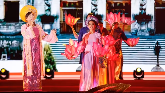 Festival de la culture traditionnelle et échange culturel international à Hanoi ảnh 2