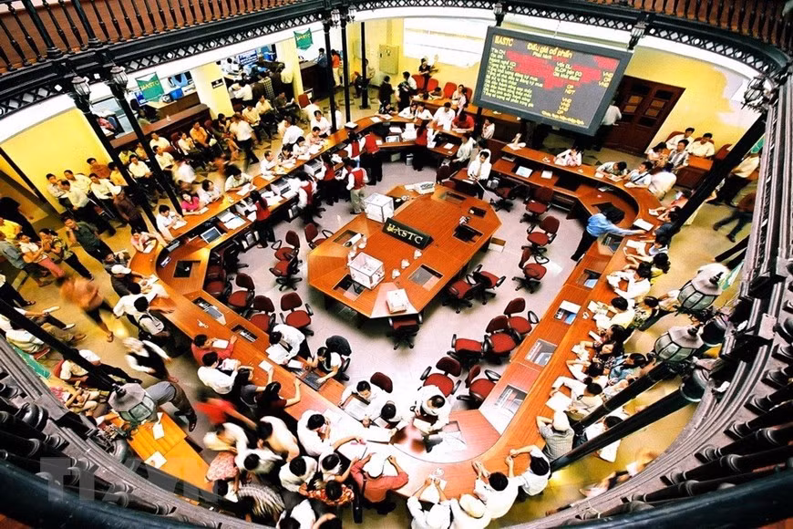 Le Vietnam reste dans la liste FTSE Russel pour reclassification ảnh 1