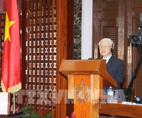 Nguyen Phu Trong souligne l'exemple spécial et unique de l'amitié Vietnam-Cuba ảnh 1