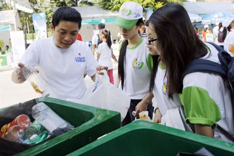 Hô Chi Minh-Ville va fêter la Journée du recyclage des déchets ảnh 1
