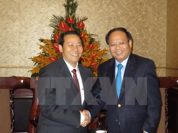 HCM-Ville renforcent ses relations commerciales avec la province laotienne ảnh 1