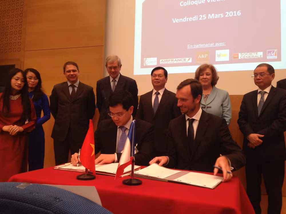 Coopération vietnamo-française pour aider les PME vietnamiennes ảnh 1