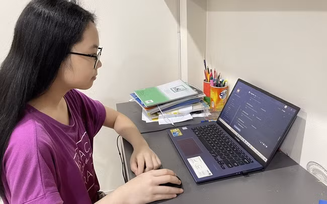 Soutenir les étudiants défavorisés dans l'apprentissage en ligne ảnh 1