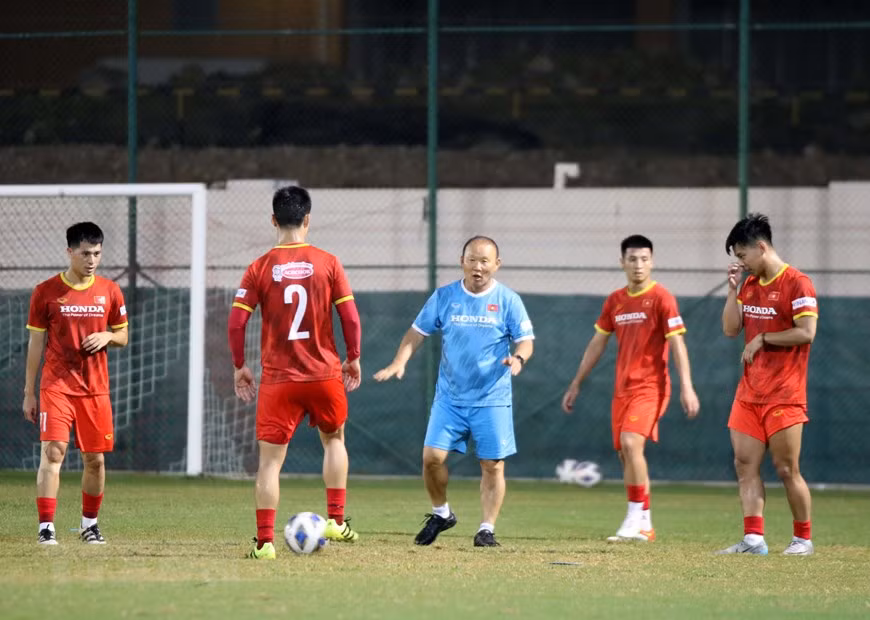 Mondial 2022: l'équipe vietnamienne se prépare pour son match contre Oman ảnh 2