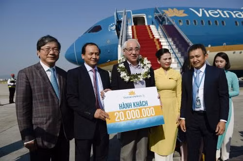 VN Airlines accueille son 20 millionième passager ảnh 1