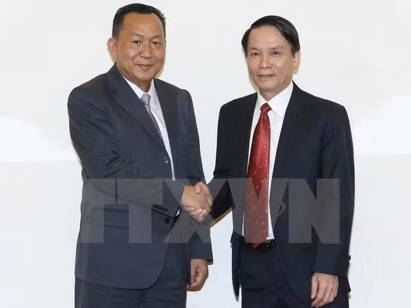 La VNA renforce sa coopération avec l'agence laotienne KPL ảnh 1