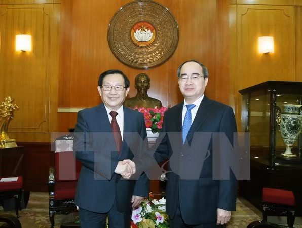 Vietnam-Chine: le FPV et la CCPPC plaident pour des liens accrus ảnh 1