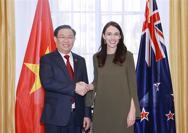 Le président de l’AN termine ses visites officielles en Australie et en Nouvelle-Zélande ảnh 1